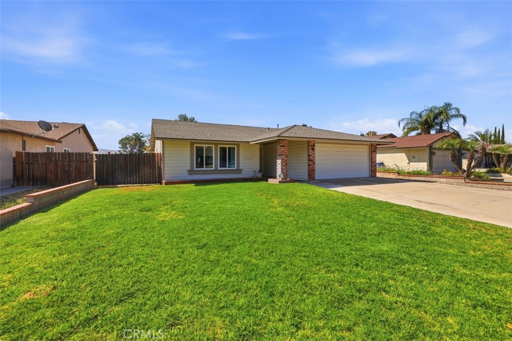 5205 Humbolt Property Photo 27