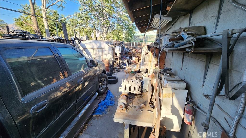 25748 Base Line Property Photo 10