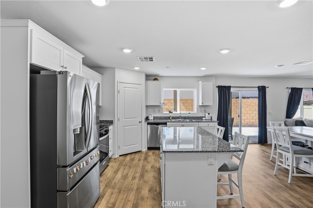 30913 Viper Court Property Photo 8