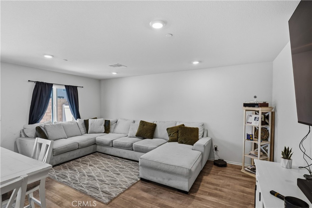 30913 Viper Court Property Photo 13