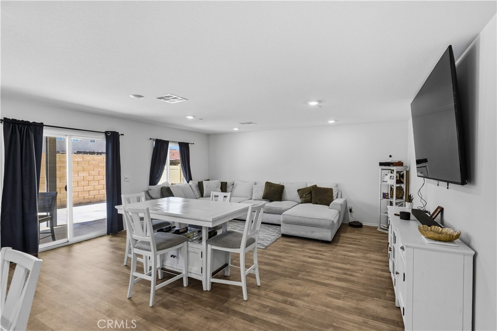 30913 Viper Court Property Photo 14