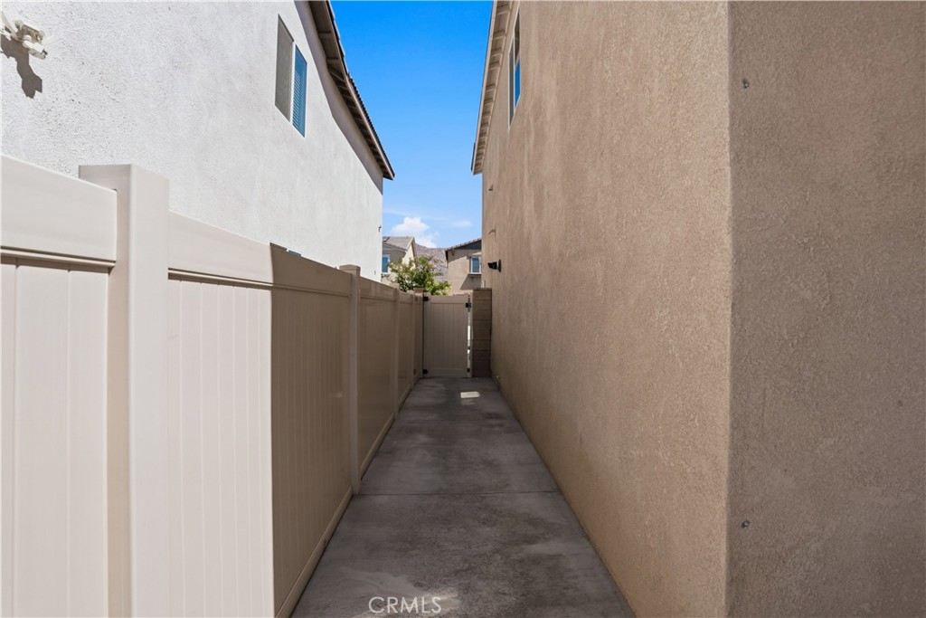 30913 Viper Court Property Photo 39