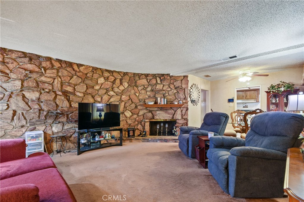 897 S K Property Photo 7
