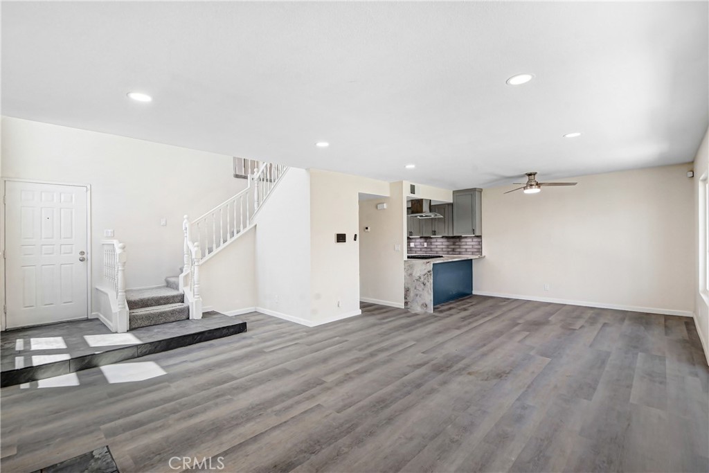11820 Bayless Property Photo 6