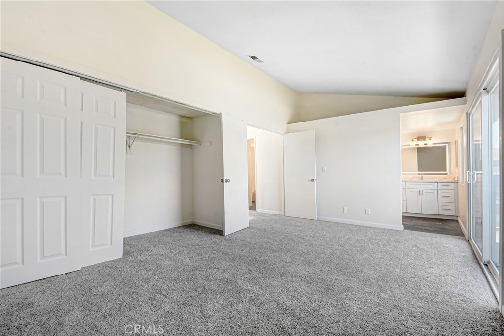 11820 Bayless Property Photo 16