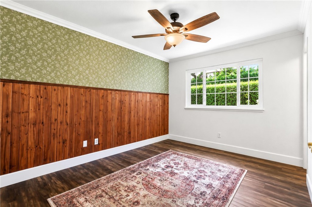 1714 N Corona Property Photo 6