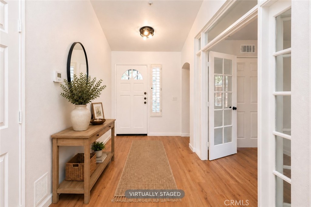 5824 Thornhill Drive Property Photo 3