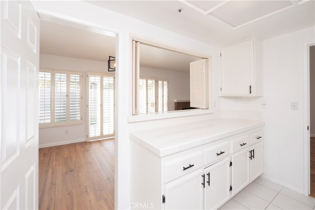 5824 Thornhill Drive Property Photo 10