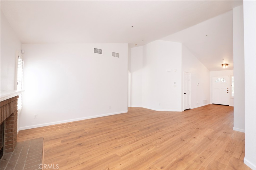5824 Thornhill Drive Property Photo 13