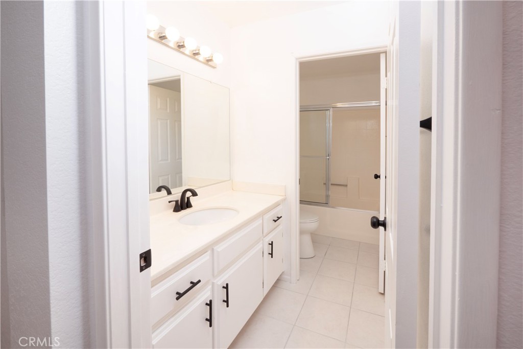 5824 Thornhill Drive Property Photo 18