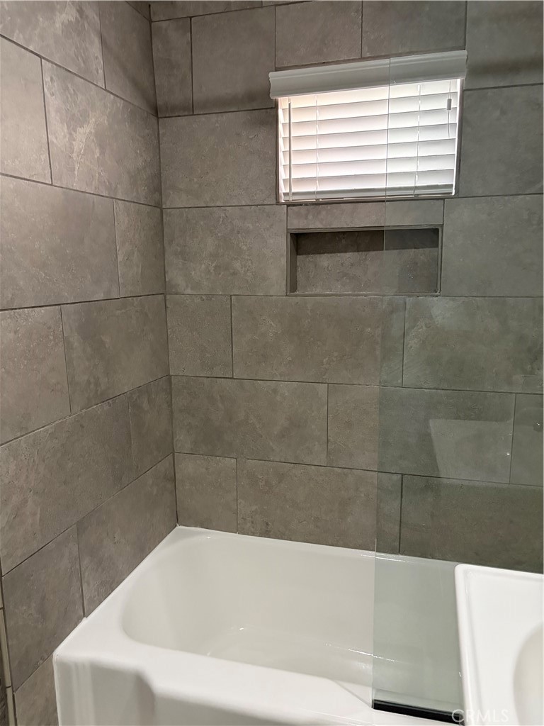 718 Harding Avenue Property Photo 6