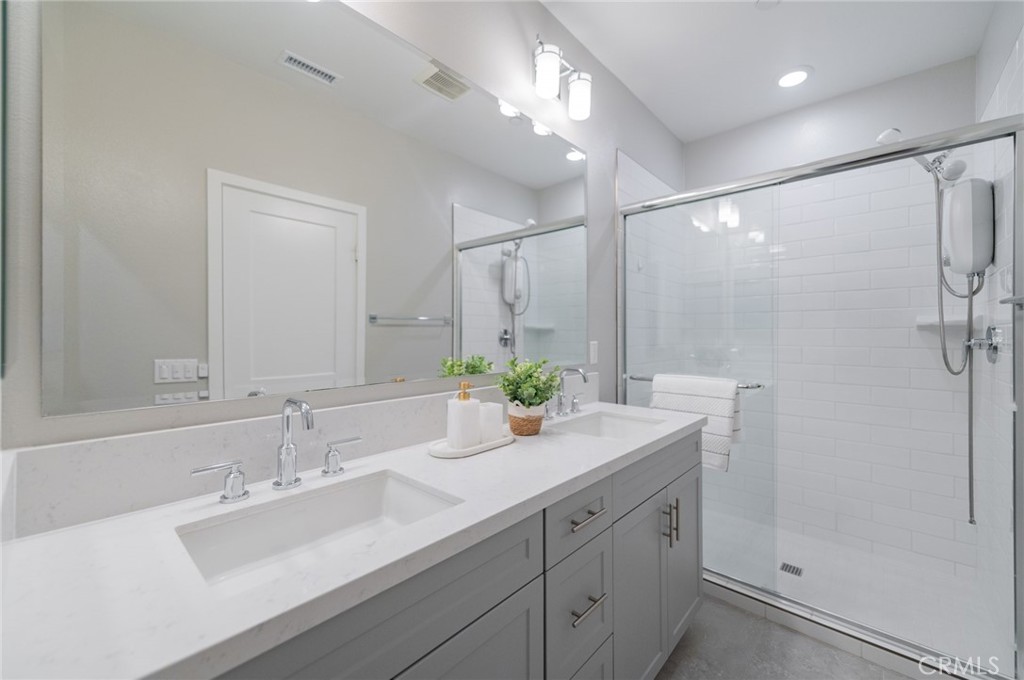 209 Niebla Lane Property Photo 23
