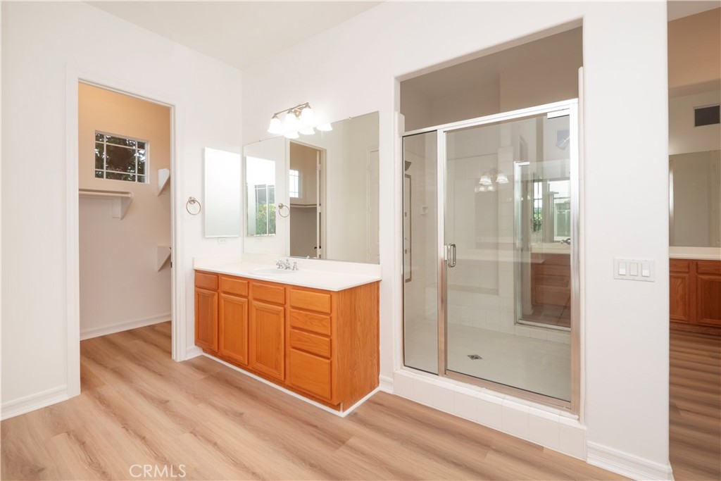 18493 Oak Park Drive Property Photo 25