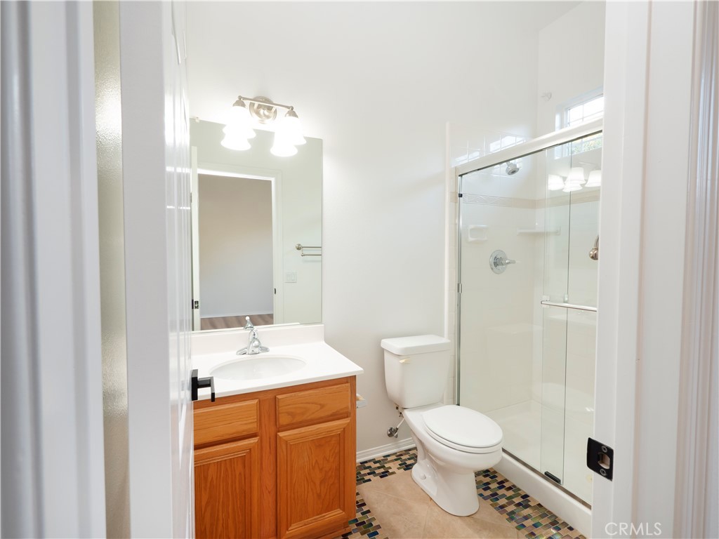 18493 Oak Park Drive Property Photo 32