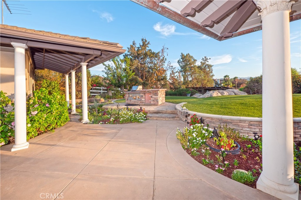 18493 Oak Park Drive Property Photo 49