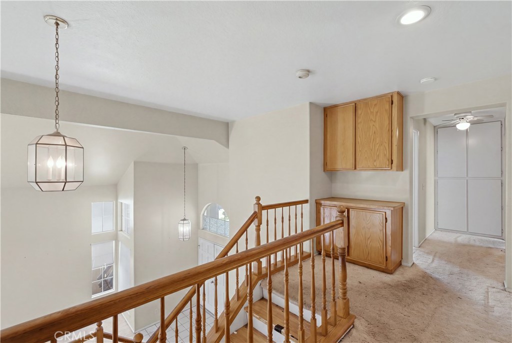 14323 La Crescenta Property Photo 14