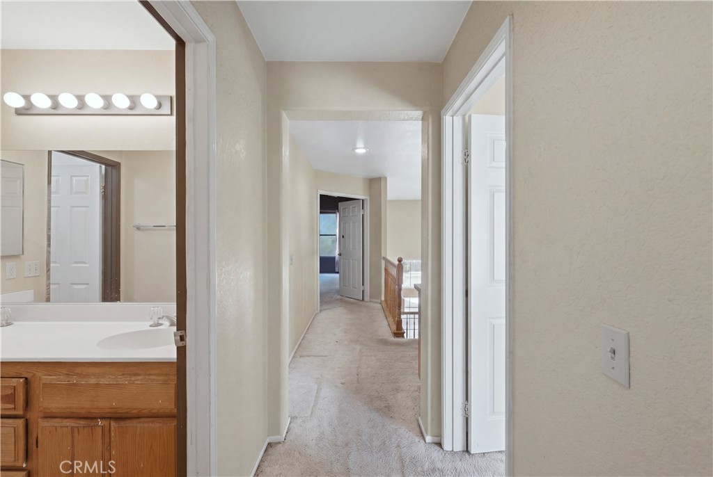 14323 La Crescenta Property Photo 15