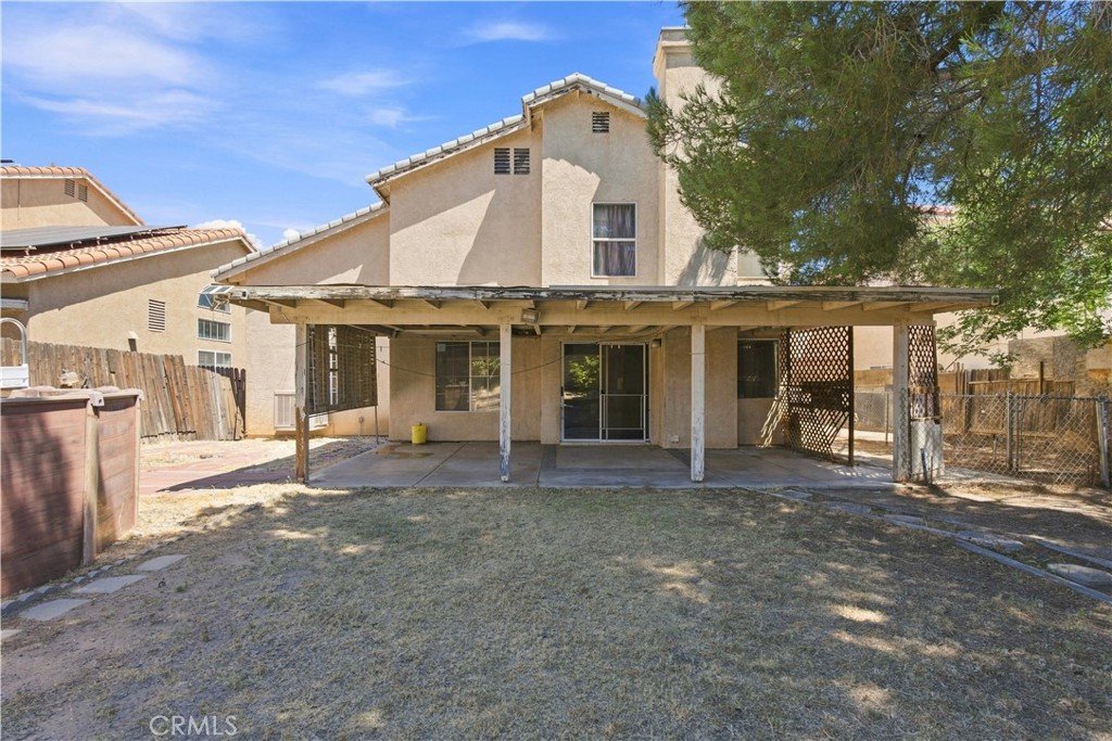 14323 La Crescenta Property Photo 23