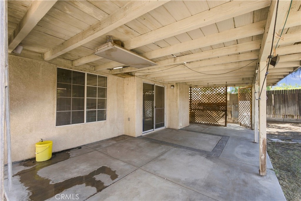 14323 La Crescenta Property Photo 25