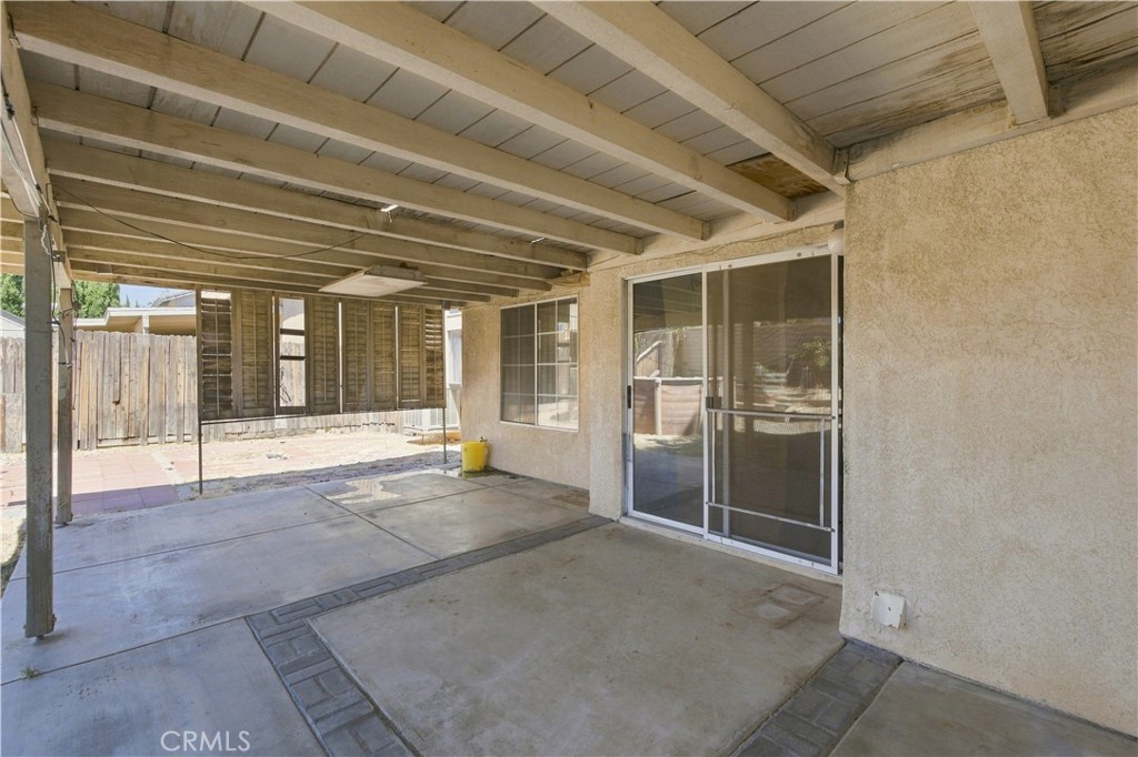 14323 La Crescenta Property Photo 30