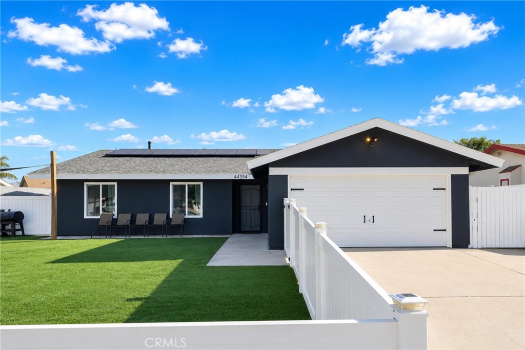 44394 Meadow Grove Property Photo 1