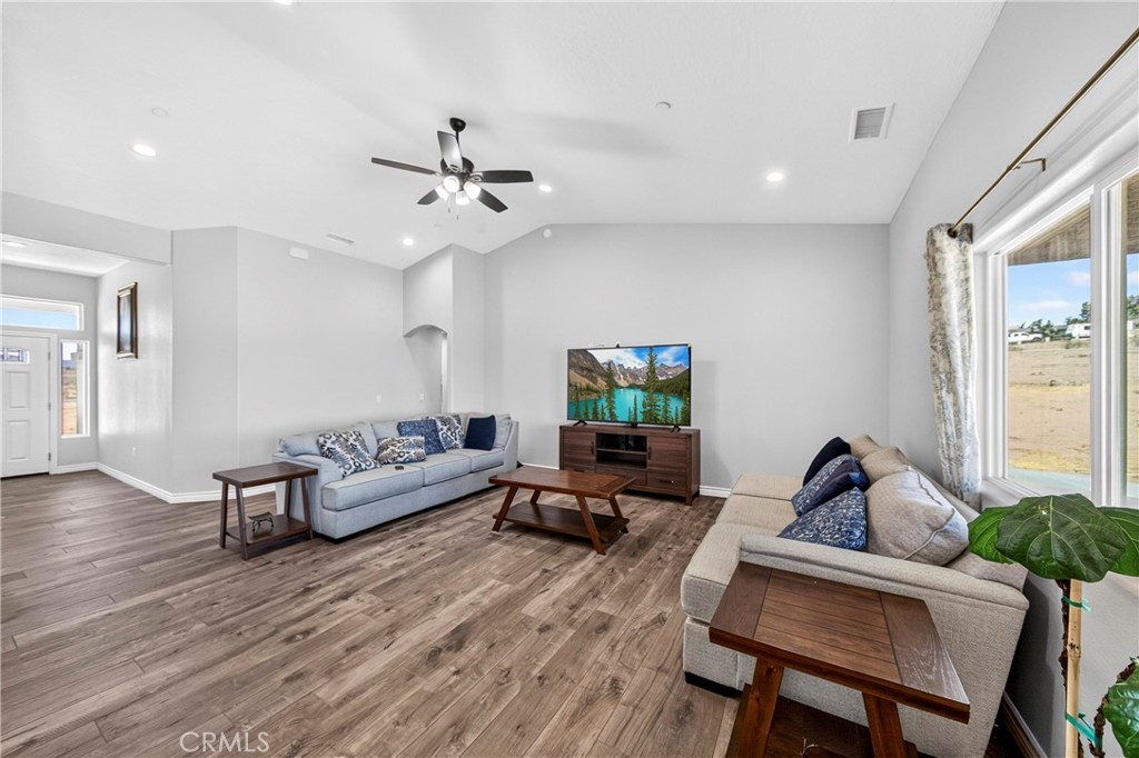 18702 Atlantic Property Photo 6
