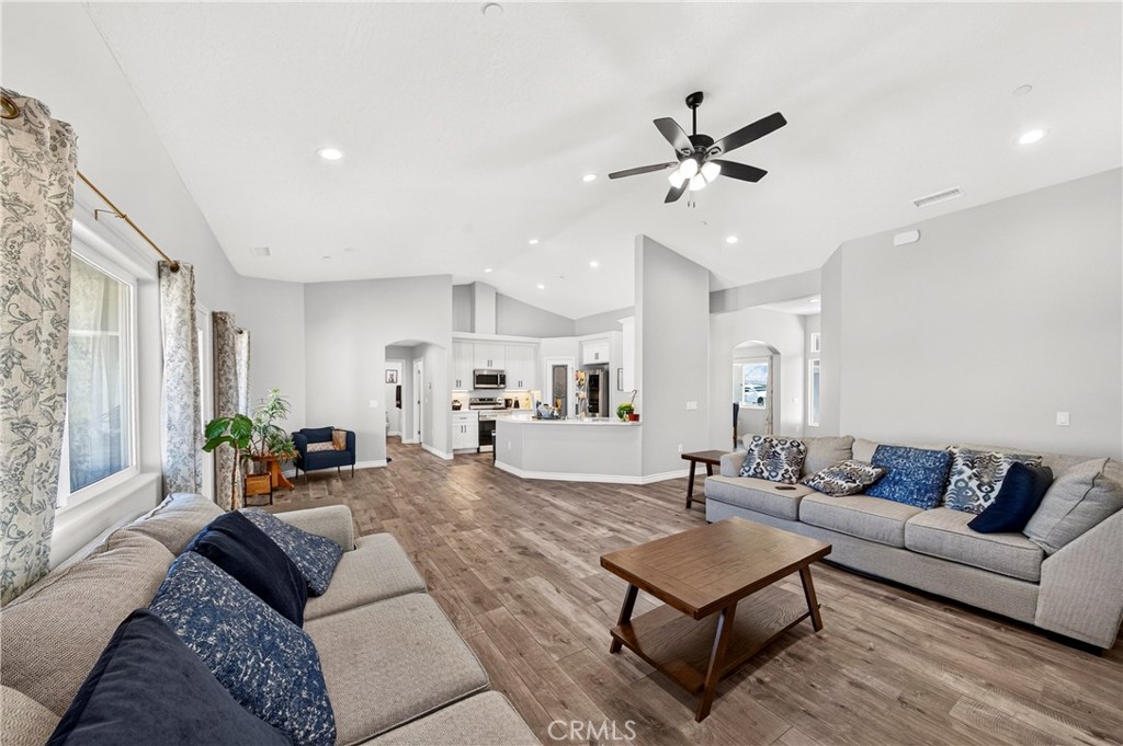 18702 Atlantic Property Photo 9