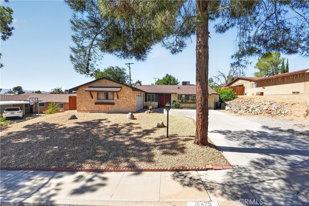 16429 Avalon Avenue Property Photo 7