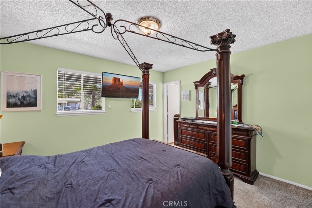 16429 Avalon Avenue Property Photo 34