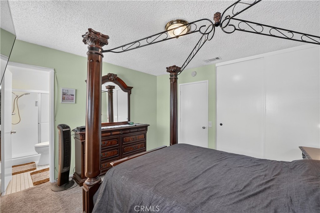 16429 Avalon Avenue Property Photo 35