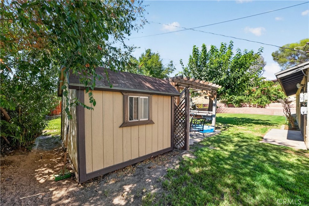 16429 Avalon Avenue Property Photo 47
