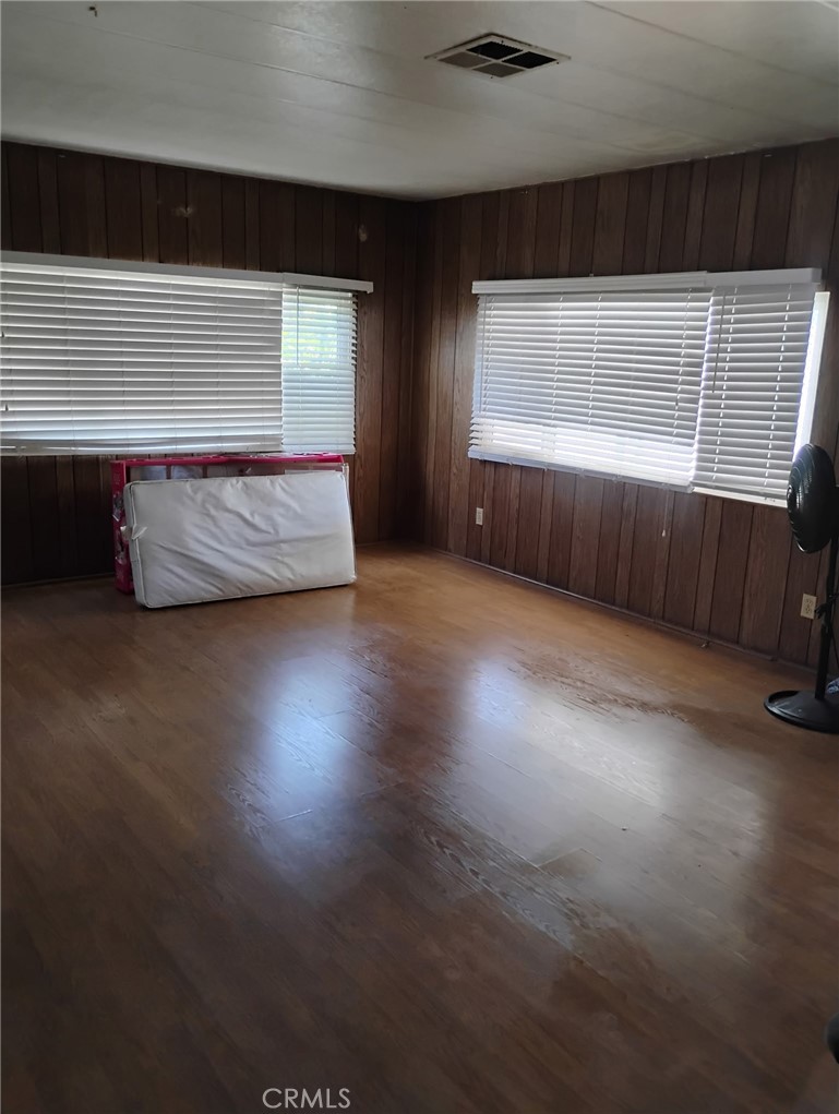 16860 Slover Avenue 61 Property Photo 6