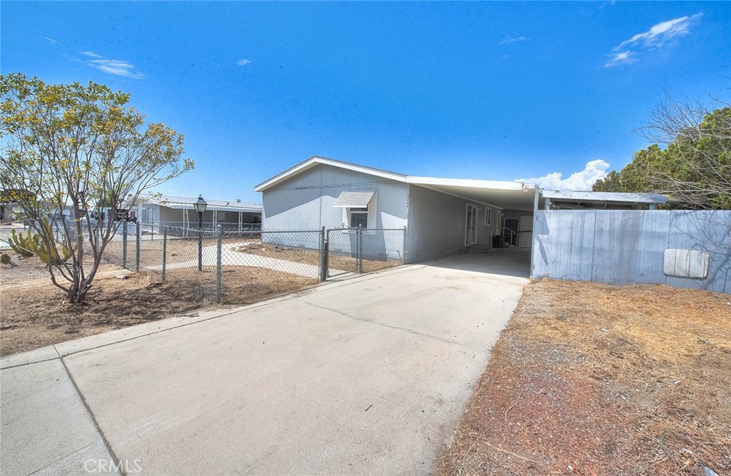 44744 Cornish Property Photo 2