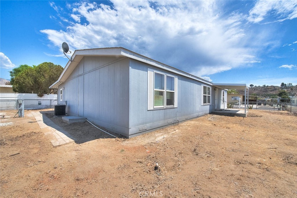 44744 Cornish Property Photo 32