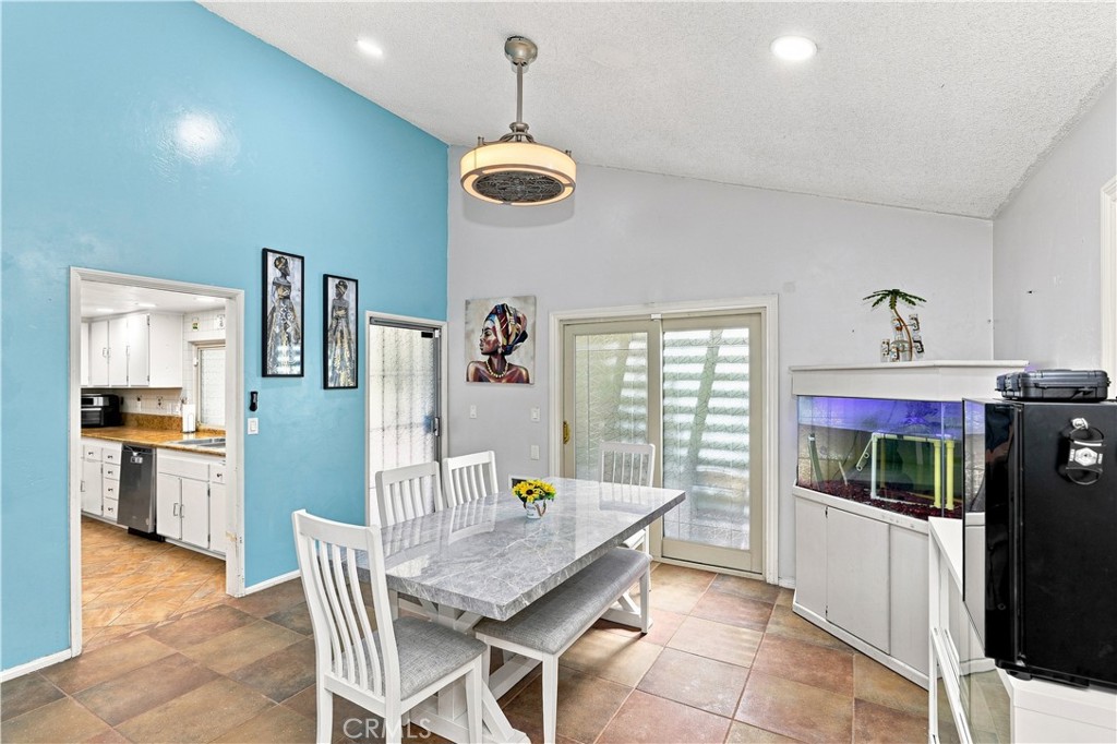 4605 Brentwood Property Photo 8