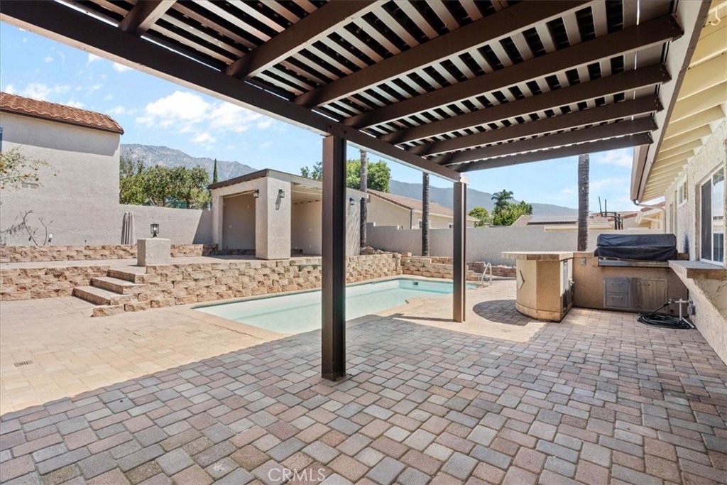 8440 Pumalo Property Photo 32