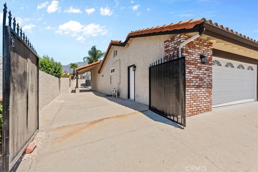 8440 Pumalo Property Photo 36