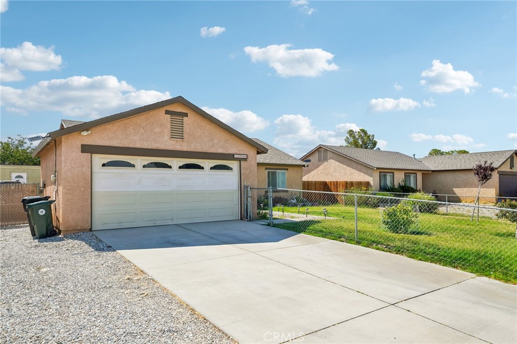 17956 Kendall Circle Property Photo 3
