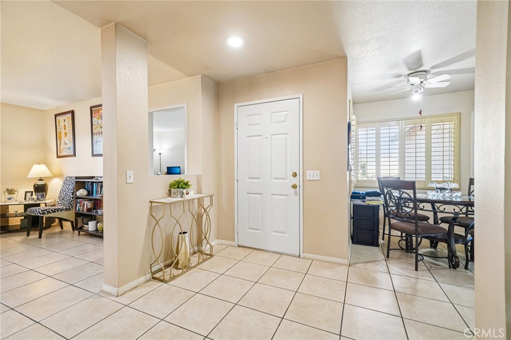 17956 Kendall Circle Property Photo 5