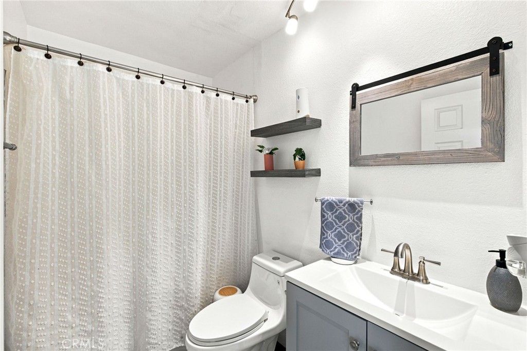9186 Limecrest Drive Property Photo 27