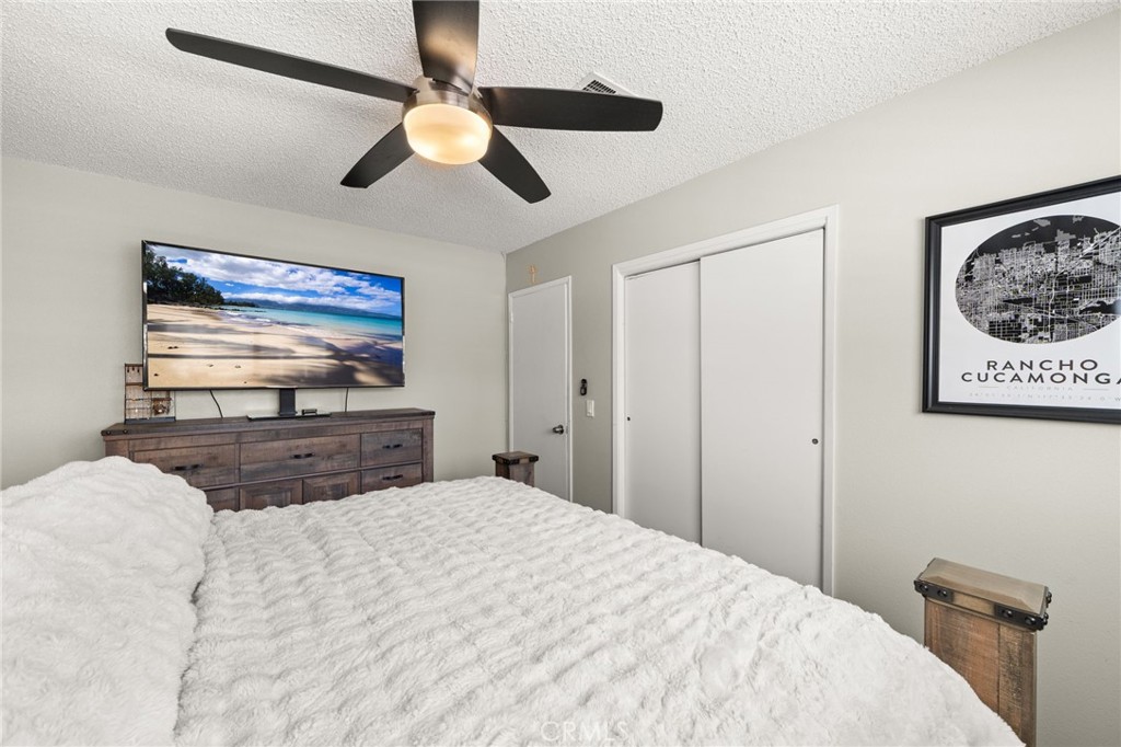 10221 26th Street Property Photo 15