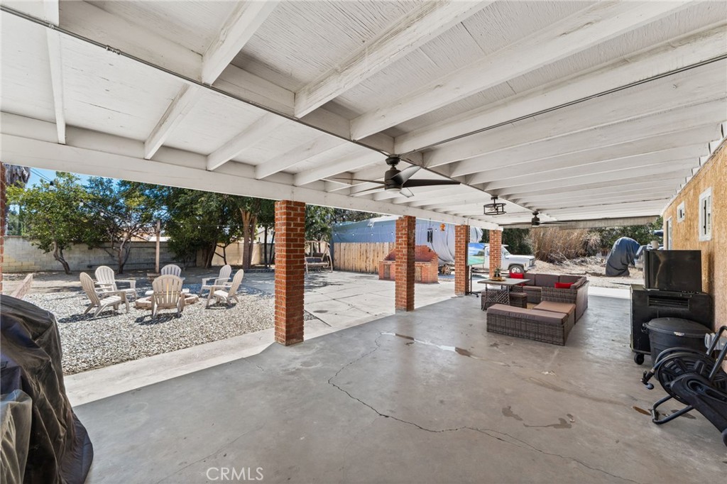 10221 26th Street Property Photo 16