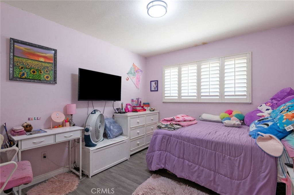 6336 Glen Aire Avenue Property Photo 20