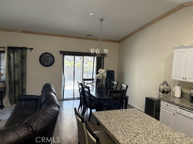 1271 Pinehurst Property Photo 7