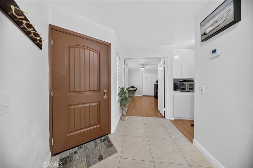 1220 Jasmine Property Photo 6