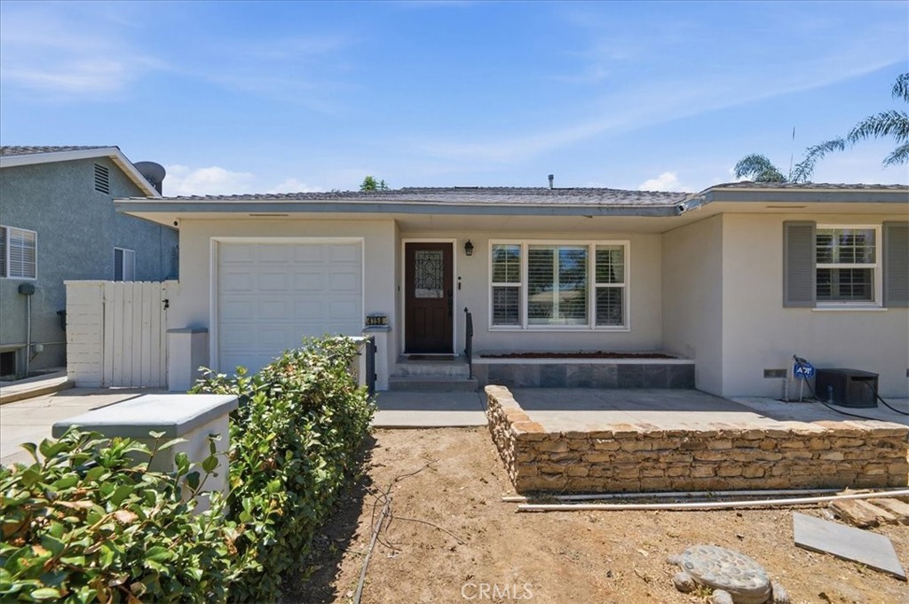 4158 Gardena Drive Property Photo 4