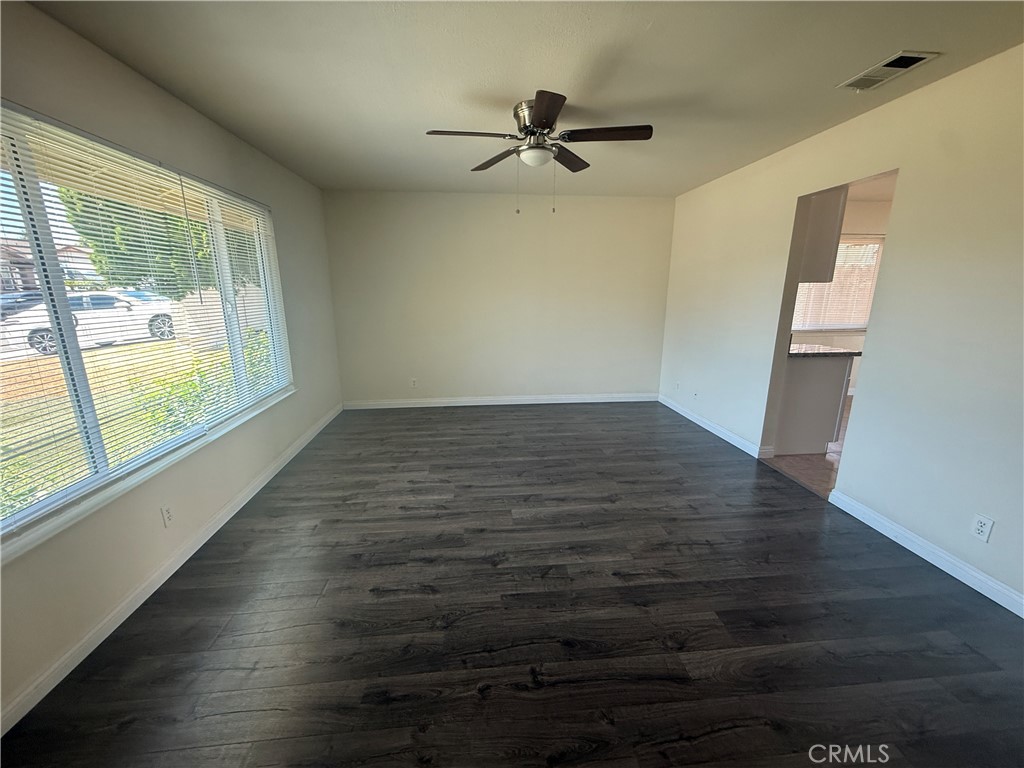 6272 Candlelight Property Photo 4
