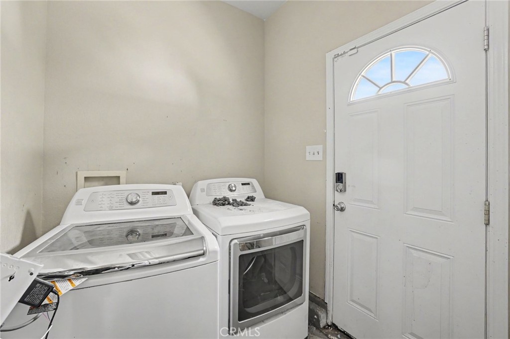 21 E Emerson Avenue Property Photo 11