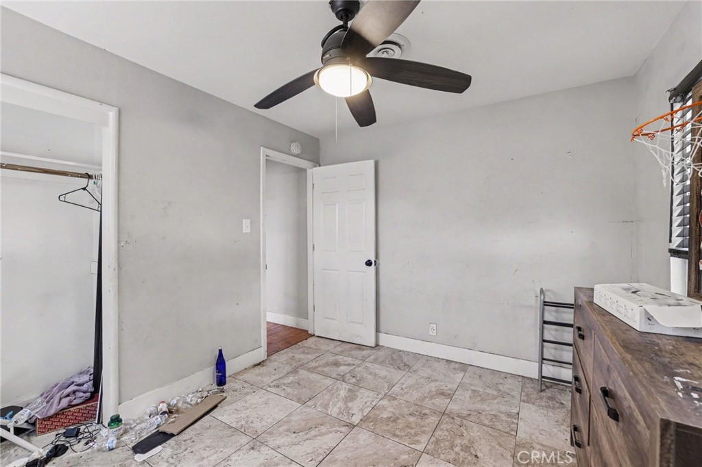 21 E Emerson Avenue Property Photo 20