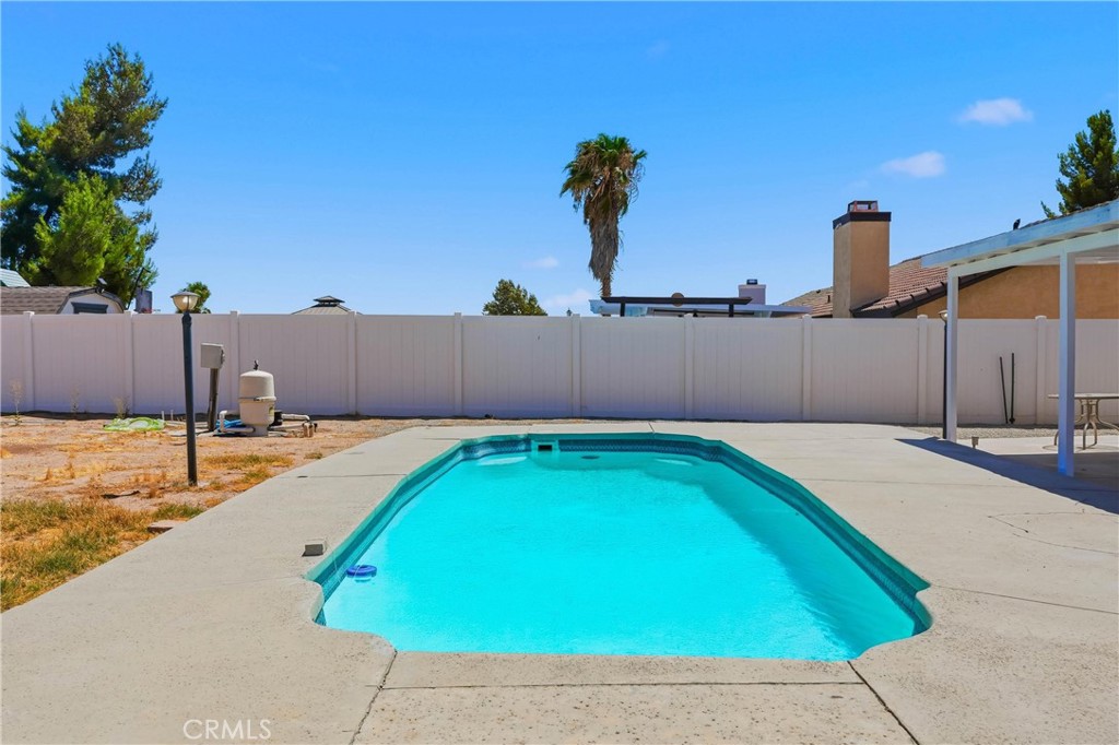13454 Elm Property Photo 33